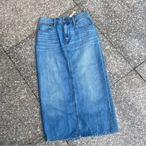 Madewell denim midi skirt